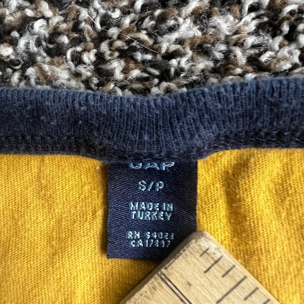 GAP Mustard Tee with Navy trim - Picture 7 of 7